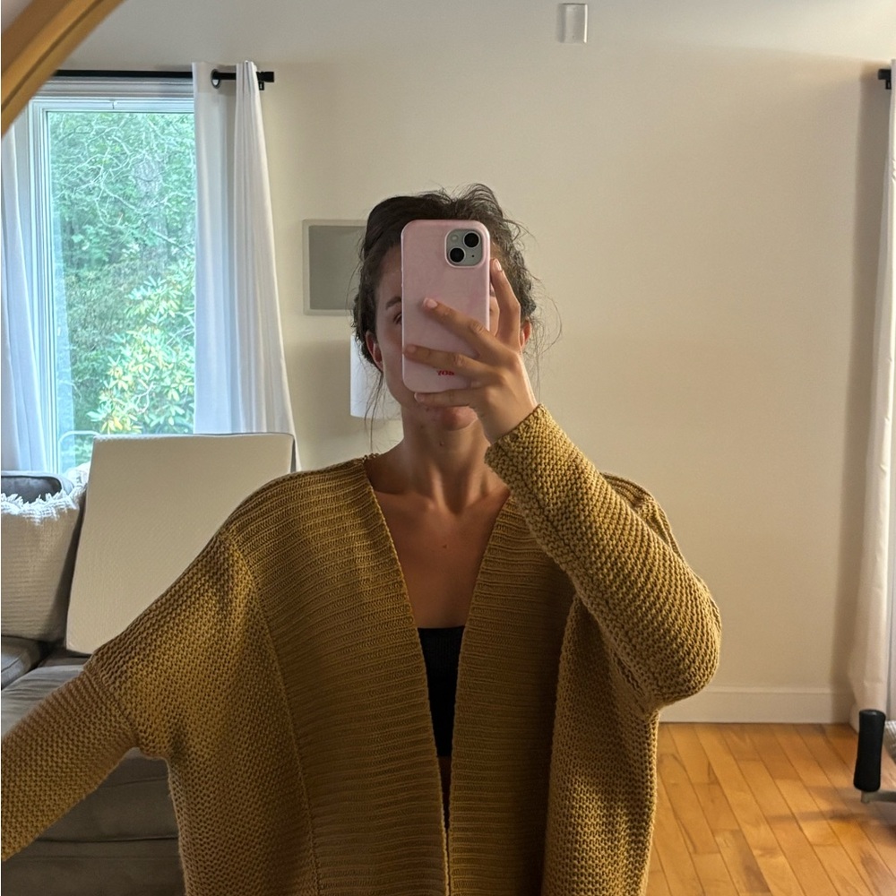 Oversized Knit Sweater Cardigan women’s size Medium